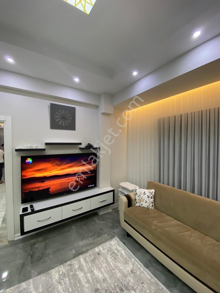 Denizli Bereketlerde 300m2 Arsa İçinde 3 Katlı Müstakil Villa - Görsel 11