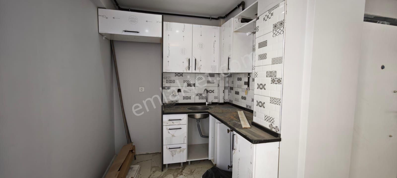Göksu Mah. D.gazlı İzbana Yakın 1+1 45m2. Sıfır Kiralık Daire