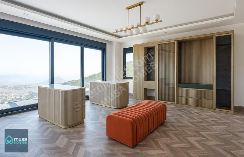 Alanya Tepe'de Triplex Villa: Zirvede Bir Yaşam Ve Stratejik Bir Yatırım - Görsel 3