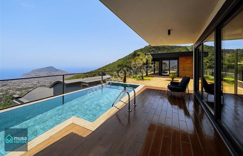 Alanya Tepe'de Triplex Villa: Zirvede Bir Yaşam Ve Stratejik Bir Yatırım - Görsel 6