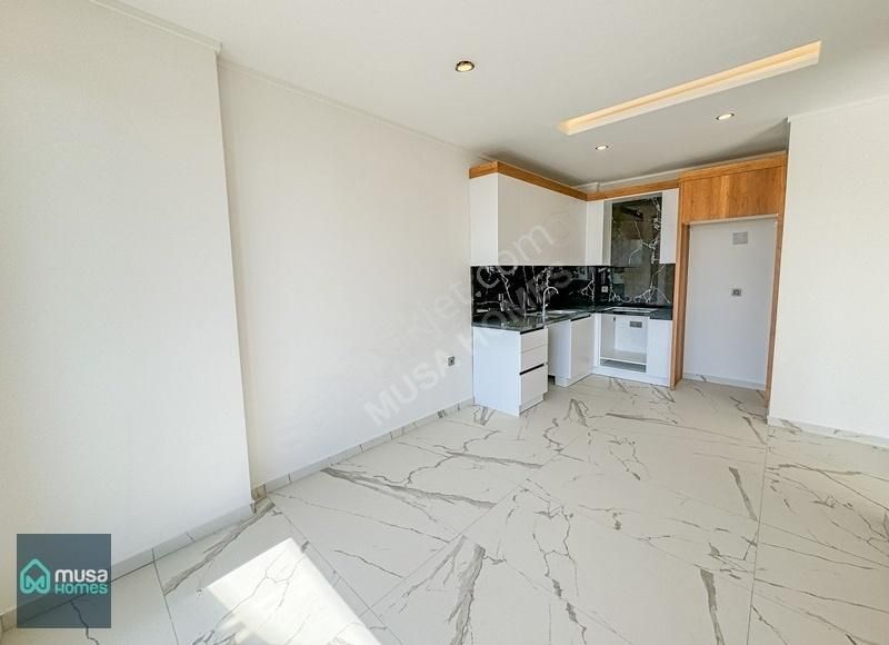 Alanya Avsallar Mah. 1+1 55 M2 Denize Yakın Yeni Bina Aktiviteli - Görsel 11