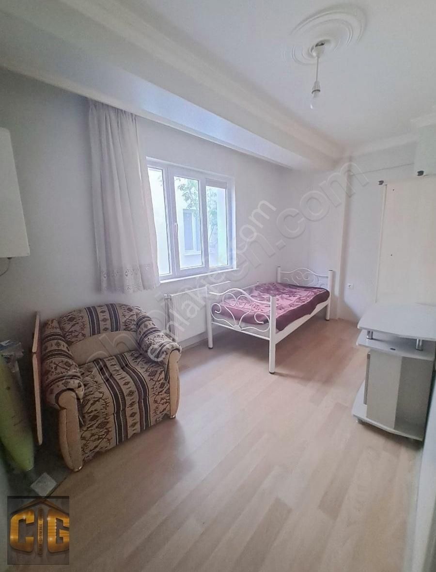 Ş.tepede Kiralık 1+1 Eşyalı Daire!!!