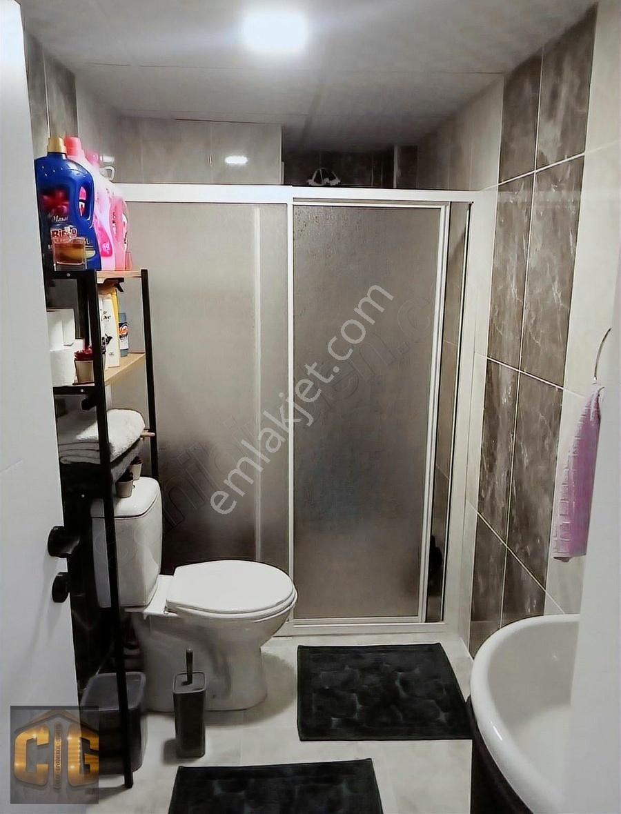 Esentepenin En Nezih Yerinde Acill Satılık 2+1