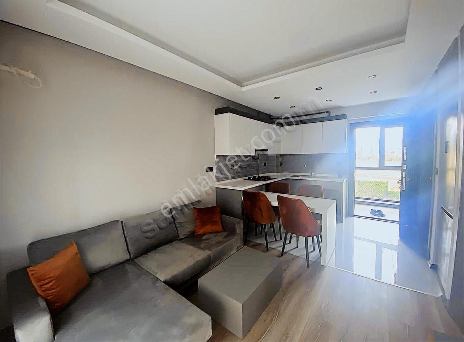 Dialog Piramit'ten Balat'ta Eşyalı Kiralık 1+1 Daire