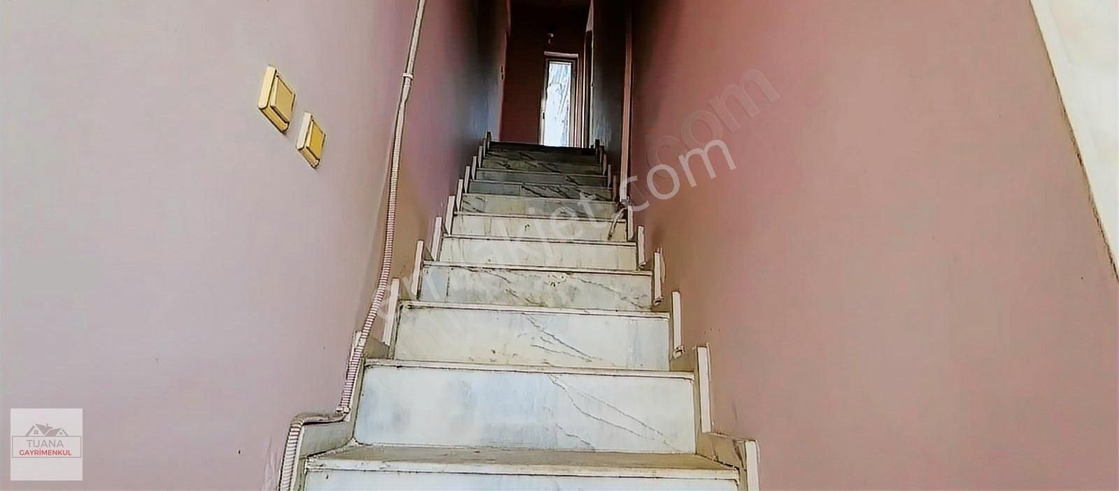 Tuana Emlak'tan Gülpınar Mahallesinde İki Katlı İş Yeri - Görsel 19