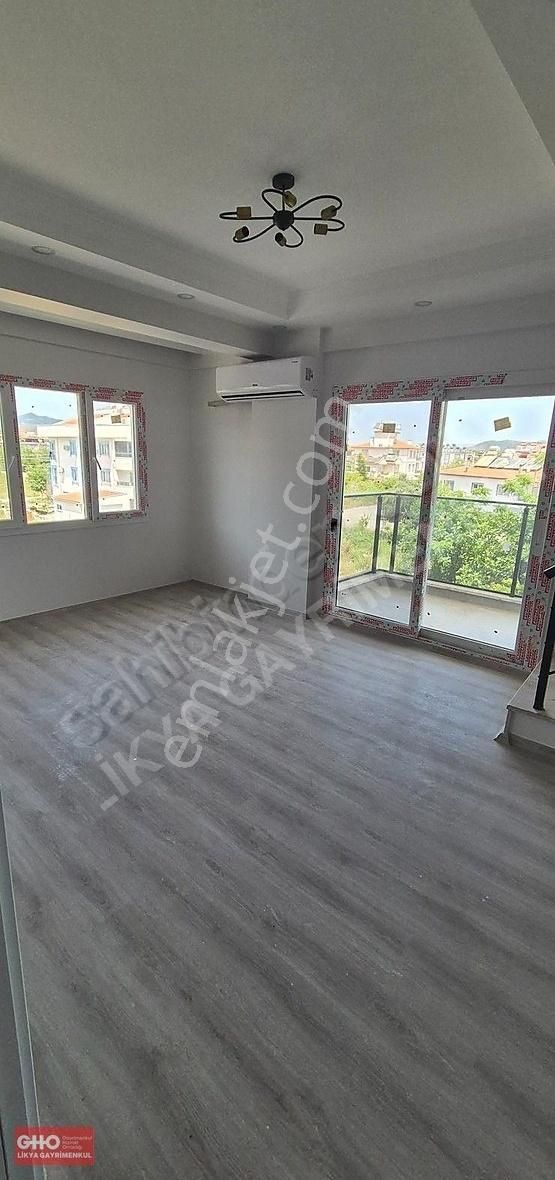 Gho'dan Dalaman Söğütlüyurt'ta Havuzlu Kiralık 2+1 Teraslı Daire