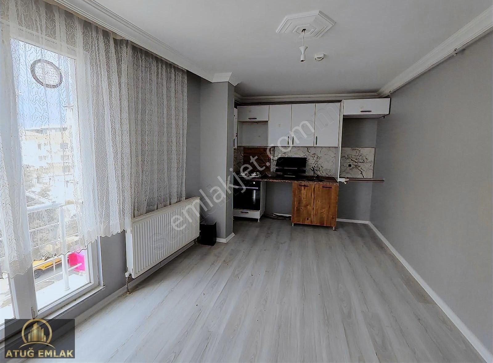 Atuğ Emlaktan Yıldırım Mahallesinde 1+1 Kiralık Daire