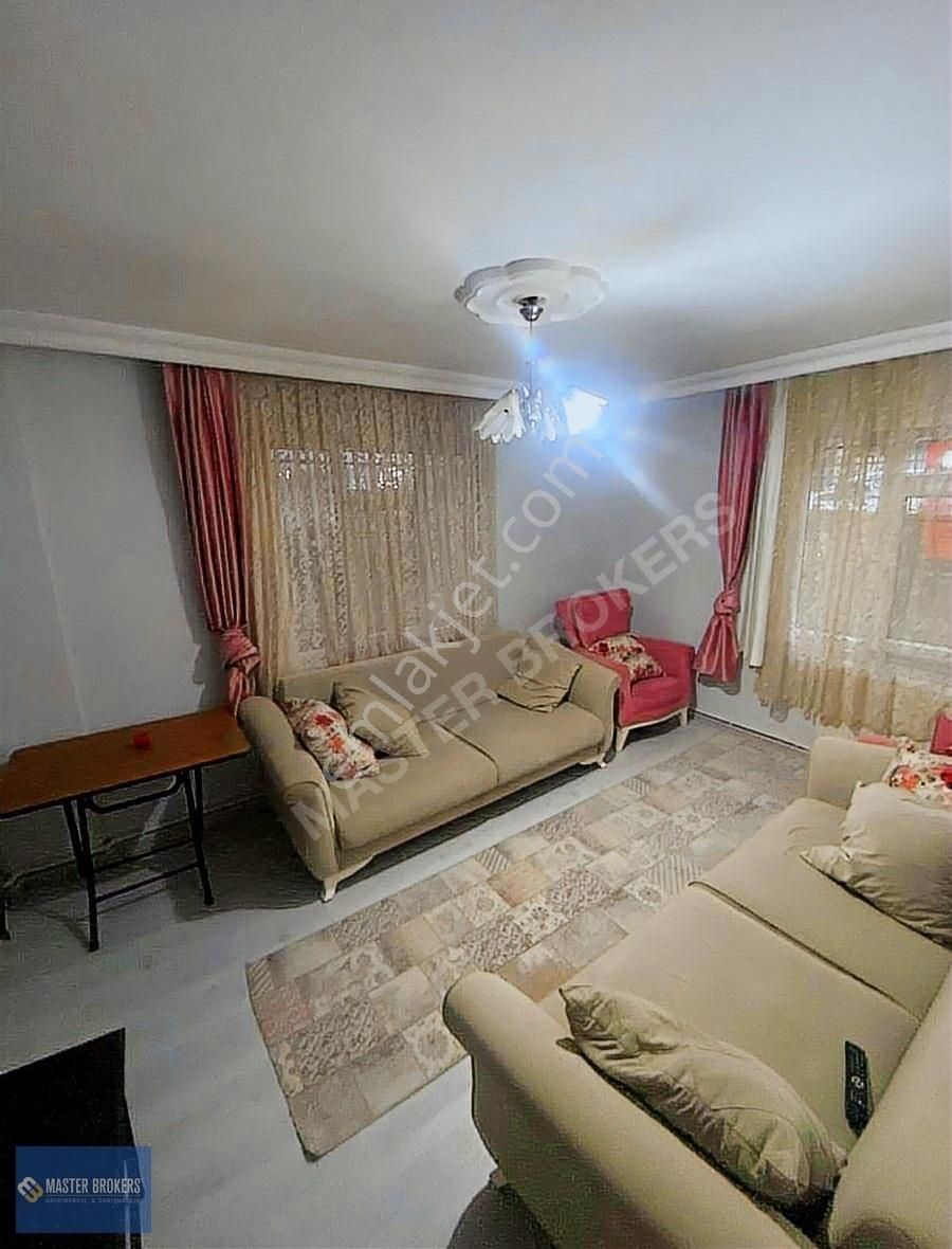 Master Brokers Türkiş'de Eşyalı Kiralık 3+1 Daire