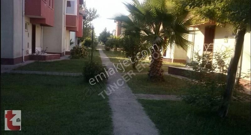 Erdek Zeytinli Mahallesinde Düzler Mevkiinde Satılık Yazlık