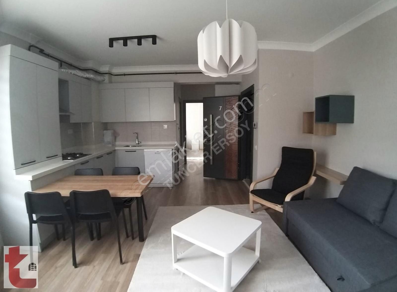Bandırma Paşabayır Mah.ordu Caddesinde Kiralık 1+1 Eşyalı Daire