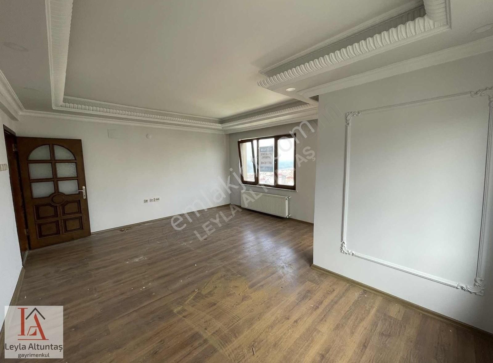 Karşıyaka Merkezde 2 Ayrı Girişli 5+2 Satılık Dubleks Daire - Görsel 24