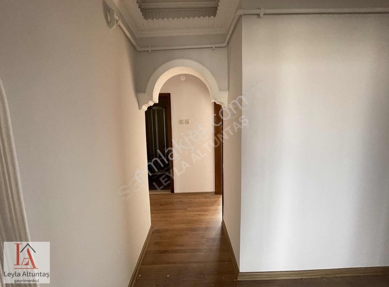 Karşıyaka Merkezde 2 Ayrı Girişli 5+2 Satılık Dubleks Daire - Görsel 27