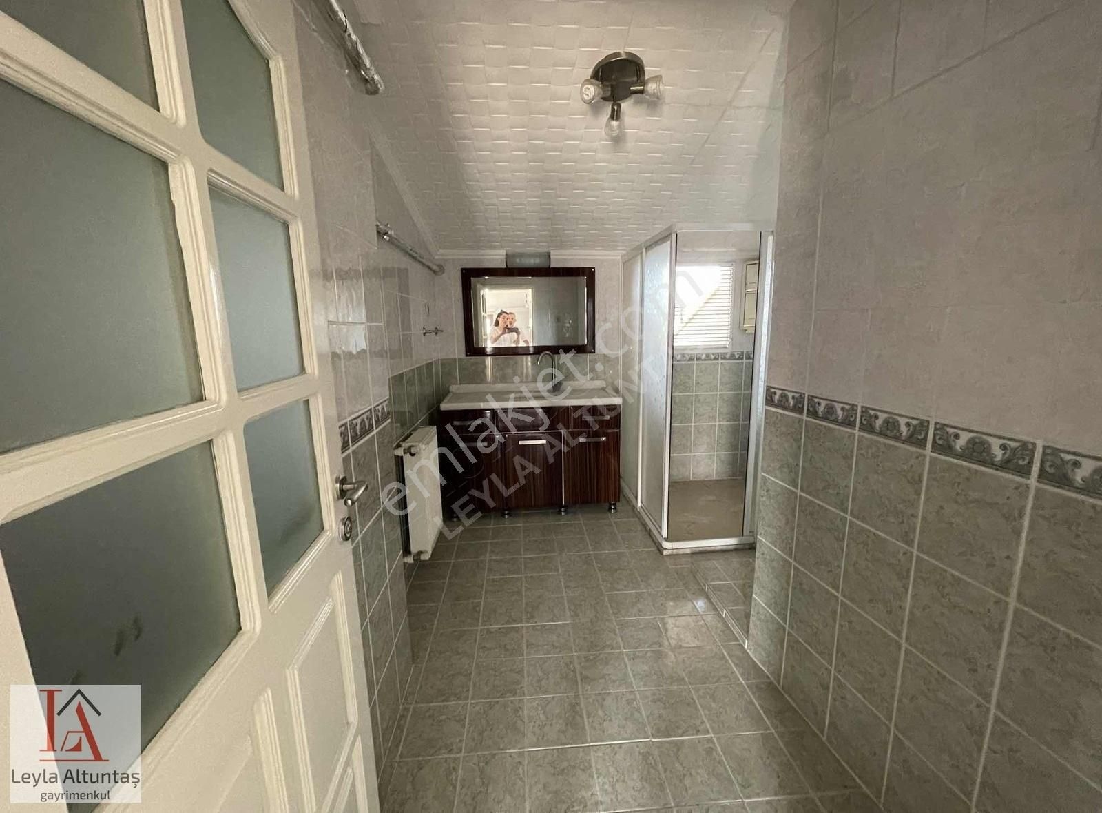 Karşıyaka Merkezde 2 Ayrı Girişli 5+2 Satılık Dubleks Daire - Görsel 18