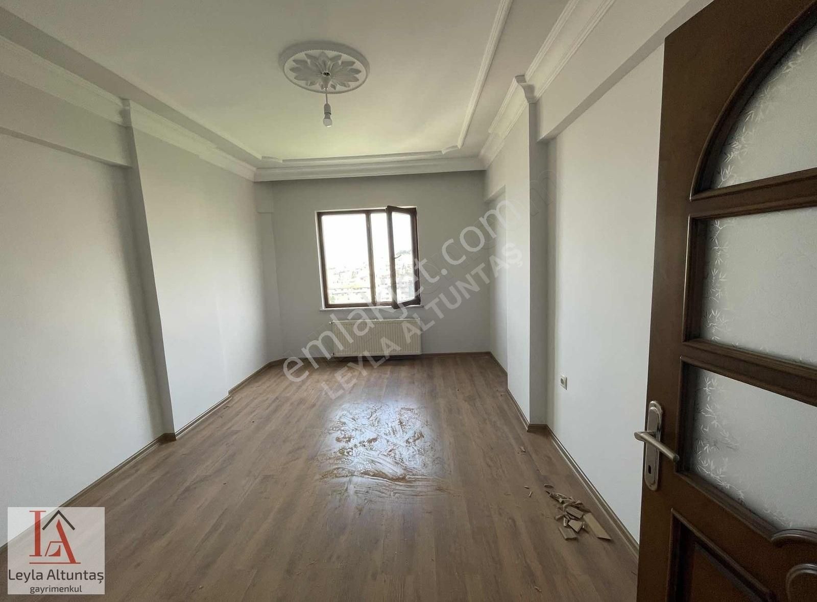 Karşıyaka Merkezde 2 Ayrı Girişli 5+2 Satılık Dubleks Daire - Görsel 17