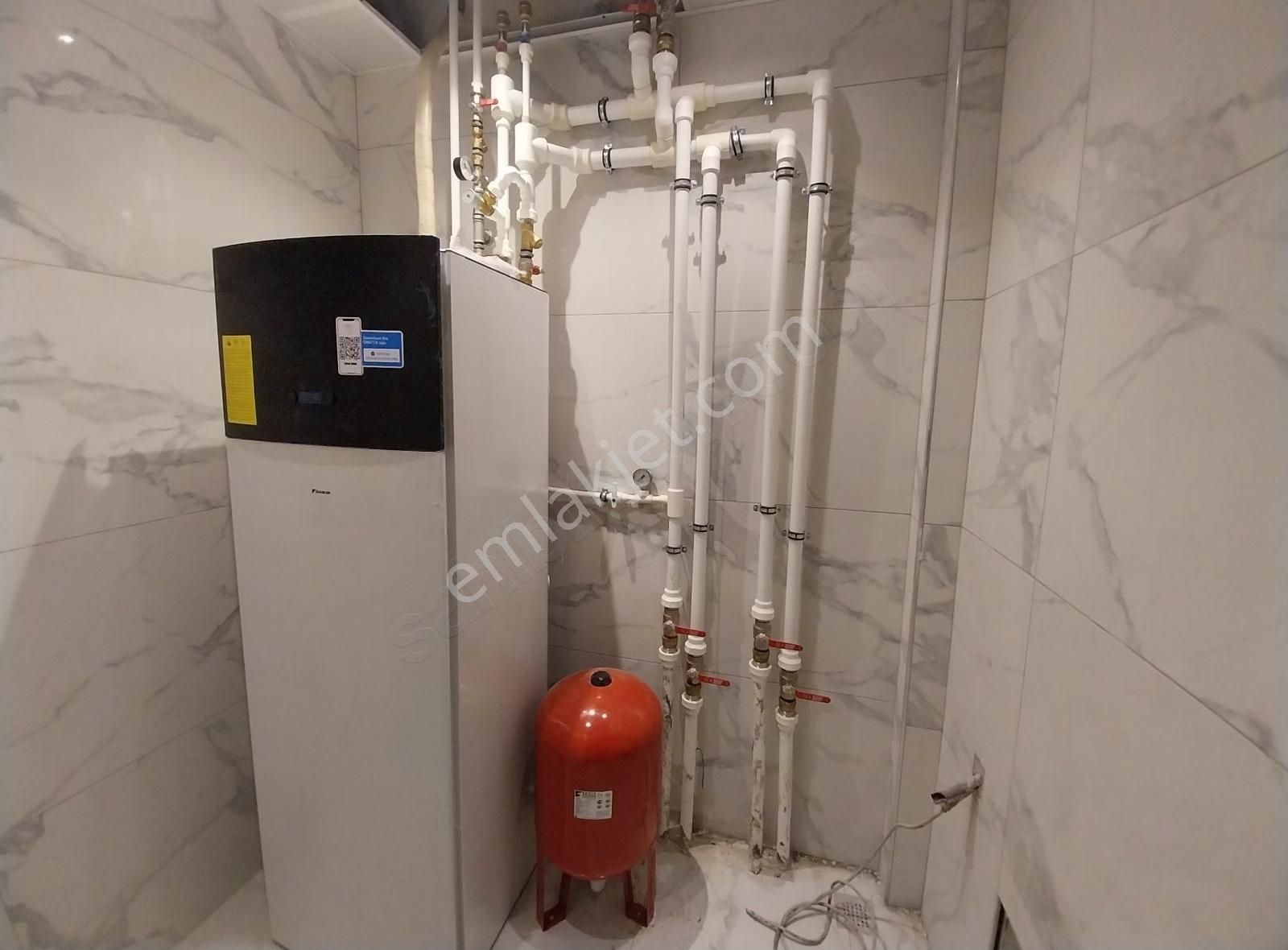 Şehir Merkezine Yakın Manzaralı, Asansörlü Ultra Lüks Villa