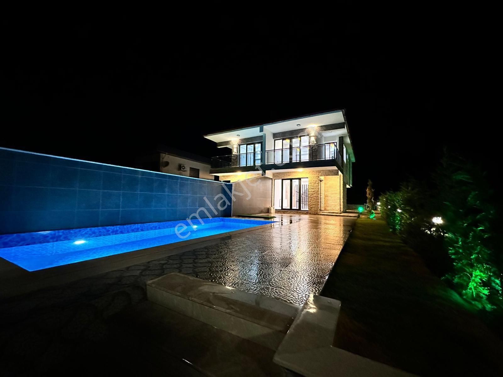 Sk Yatırım’dan Üçpınar’da Müstakil Havuzlu Ultra Lüks Satılık Villa