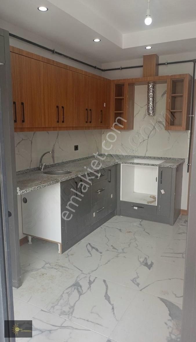 Topraklıkta Satılık Sıfır Daire