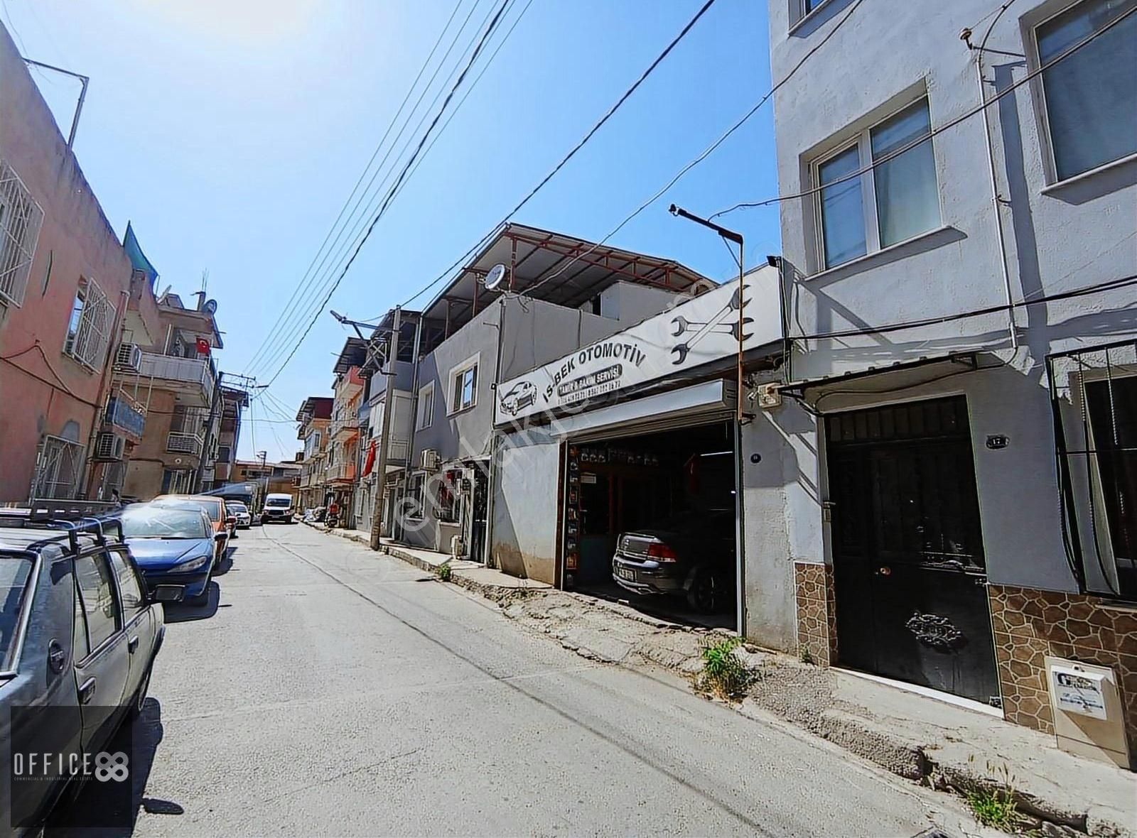 Bornova Çam Dibinde Satıluk Dükkan - Görsel 3