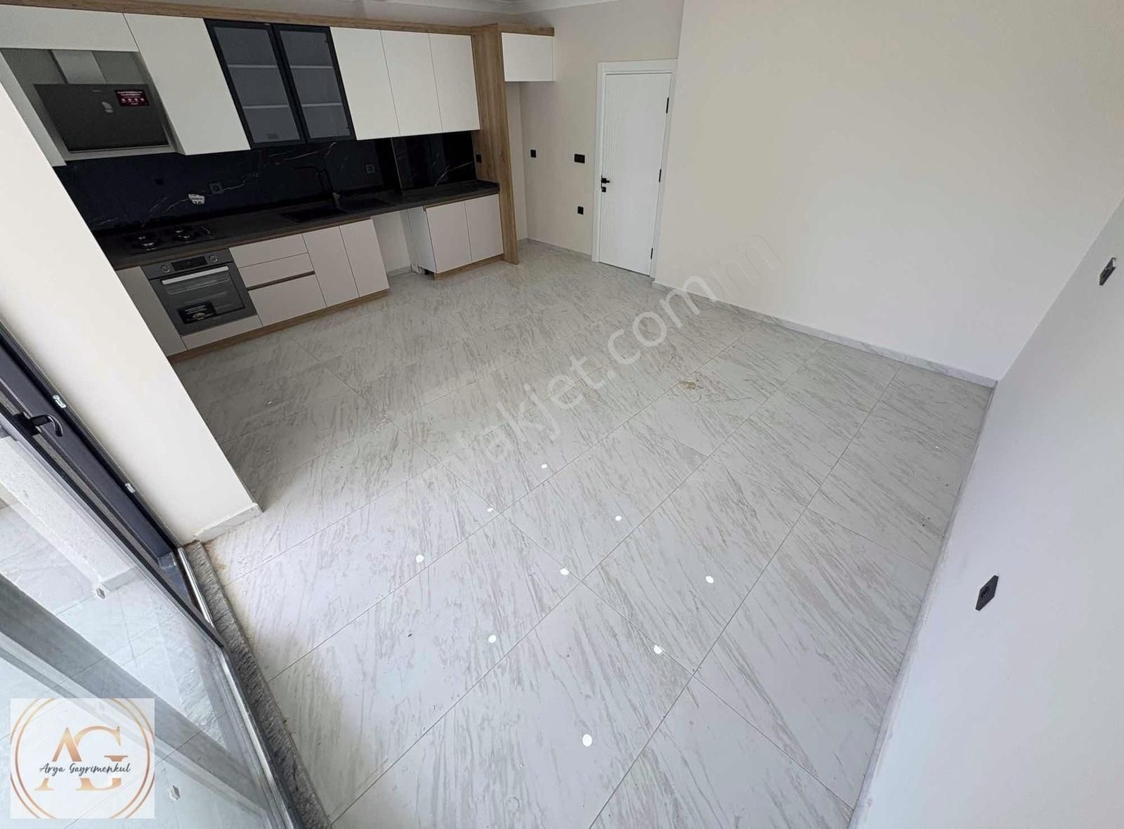 Arya'dan Güre'de Denize 50 Metre Deniz Manzaralı 3+1 Villa - Görsel 9