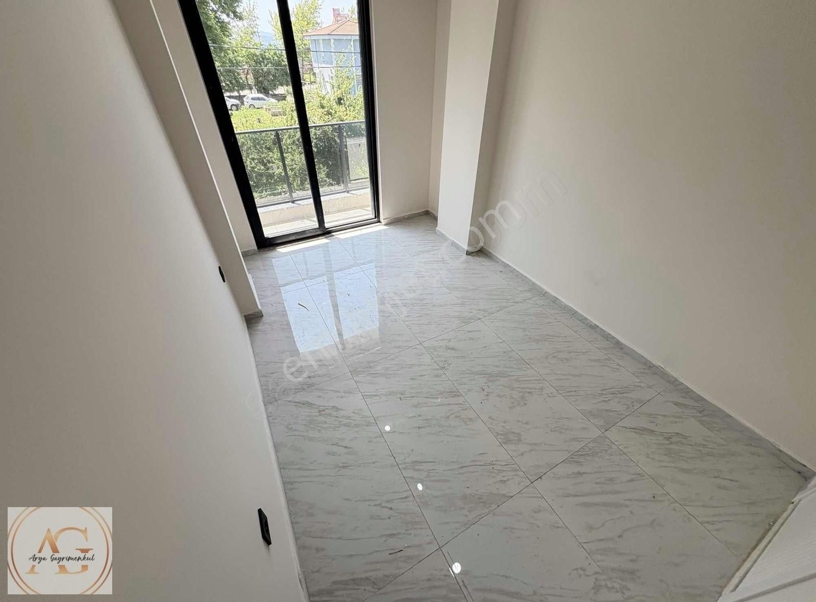 Arya'dan Güre'de Denize 50 Metre Deniz Manzaralı 3+1 Villa - Görsel 31