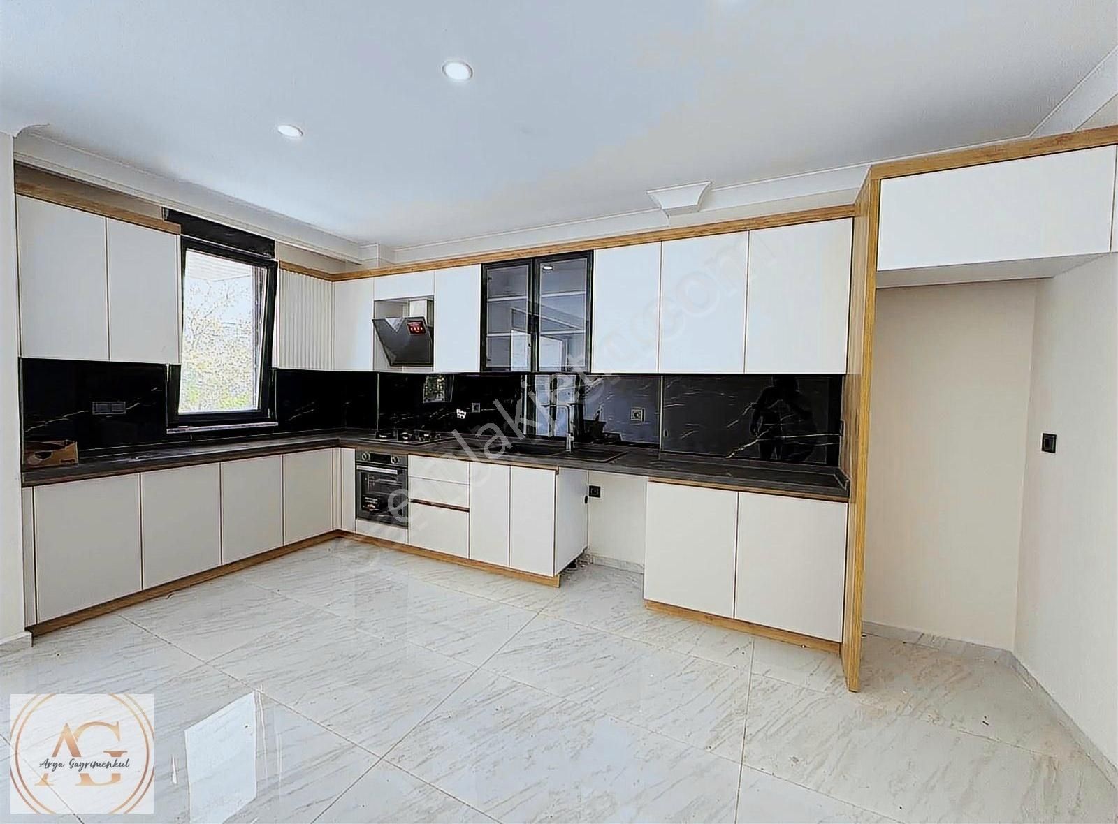 Arya'dan Güre'de Denize 50 Metre Deniz Manzaralı 3+1 Villa - Görsel 6
