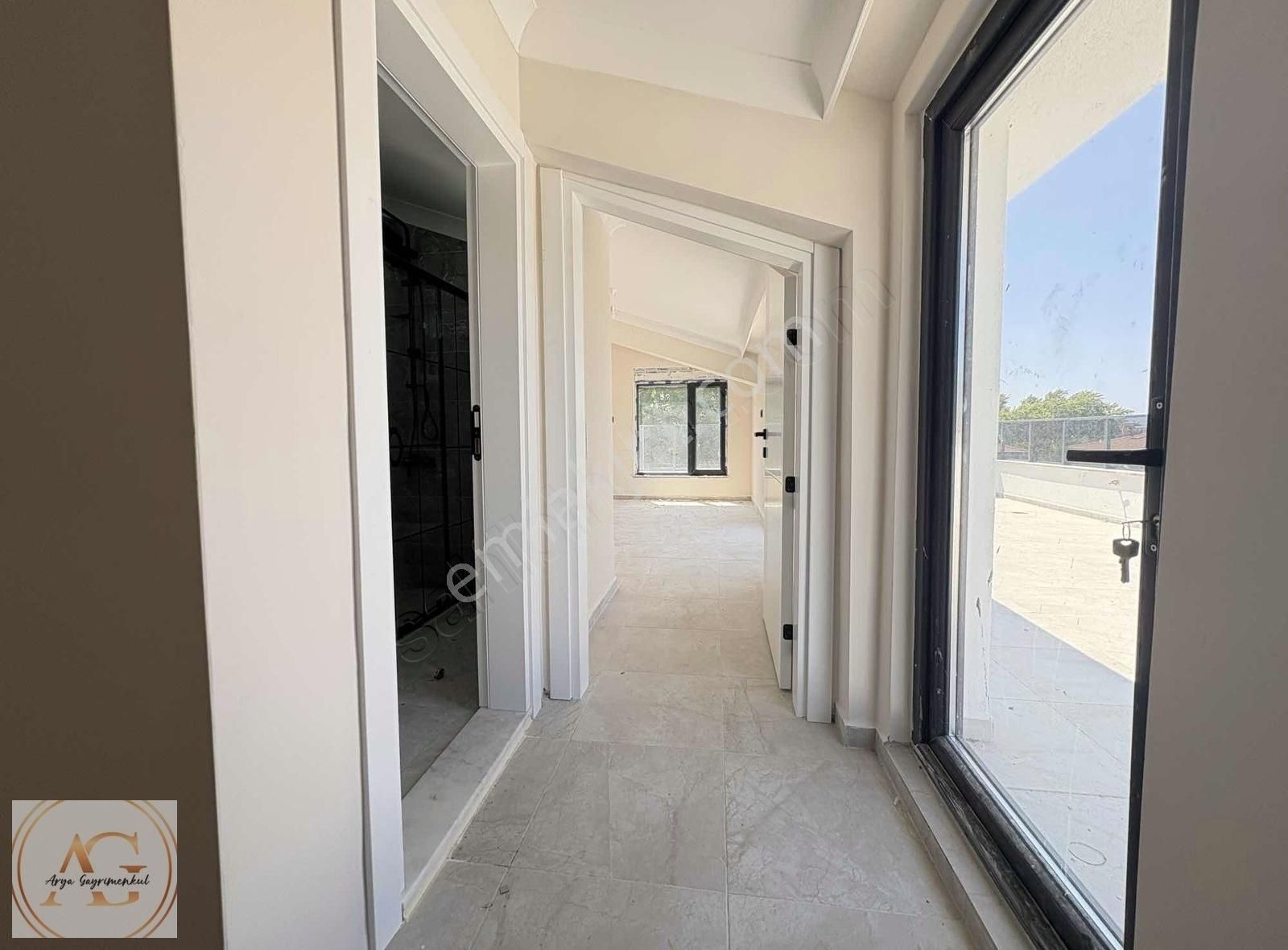 Arya'dan Güre'de Denize 50 Metre Deniz Manzaralı 3+1 Villa - Görsel 26