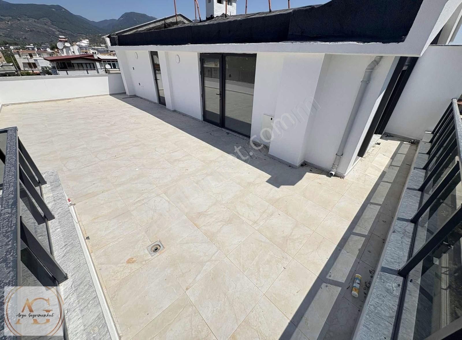 Arya'dan Güre'de Denize 50 Metre Deniz Manzaralı 3+1 Villa - Görsel 14