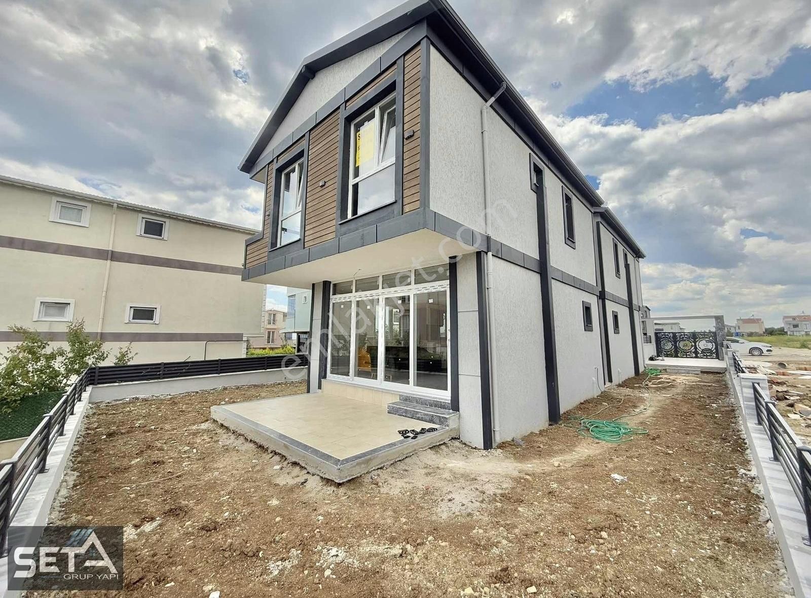 Özenerek Yapılmiş Çiçek Gibi Müstakil Yazlık ꧁▇seta Grup▇꧂ - Görsel 2