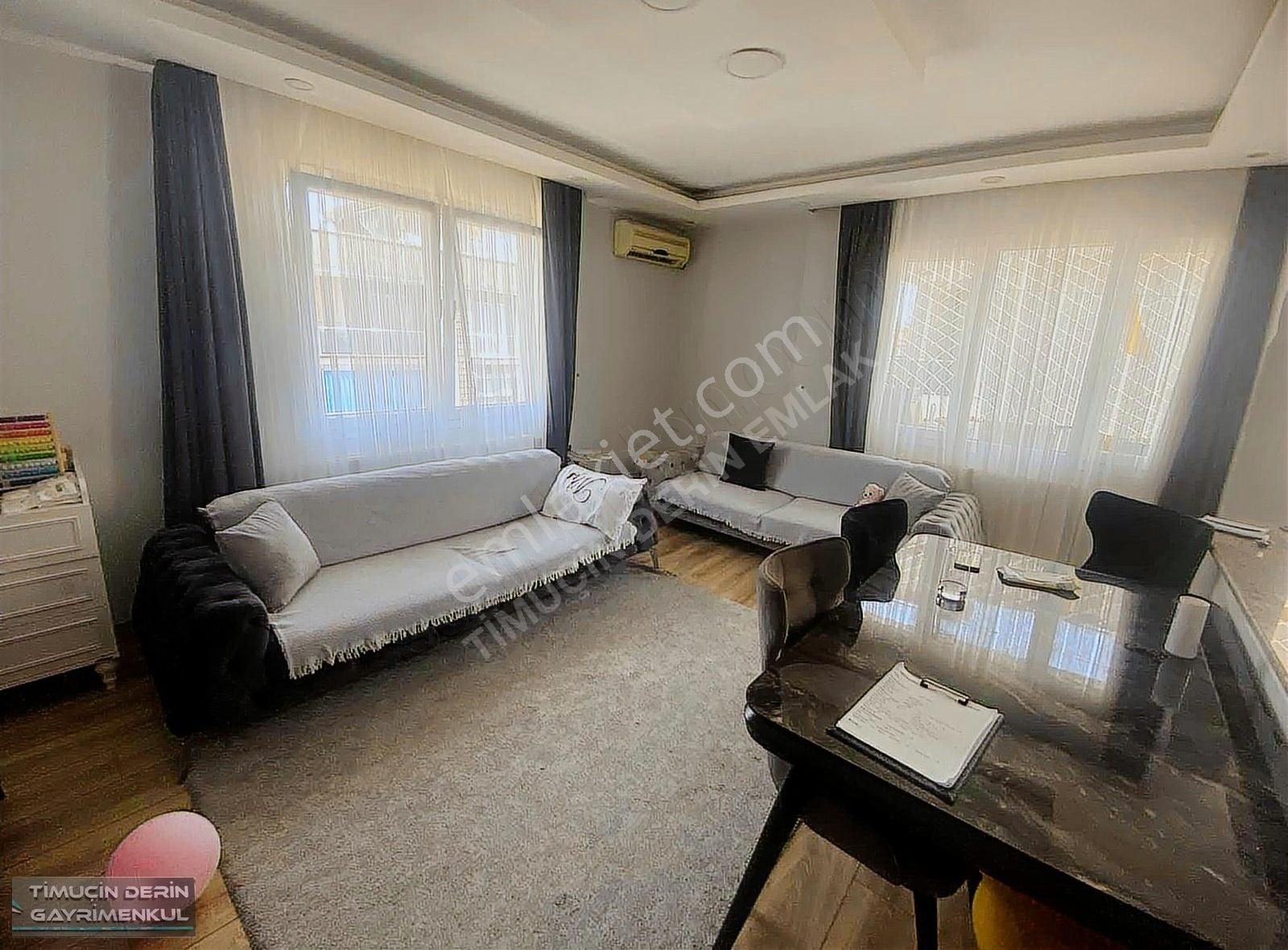 Gaziemir Atıfbey'de Otoparklı 3+1 Satılık Daire