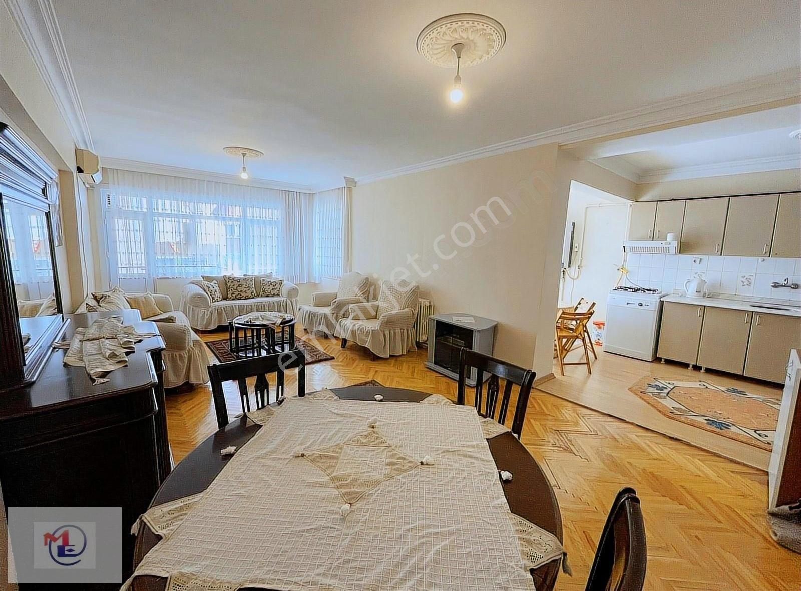 Mertcan'dan Yenişehir Mah. Site İçi Eşyalı Açık Balkonlu 3+1