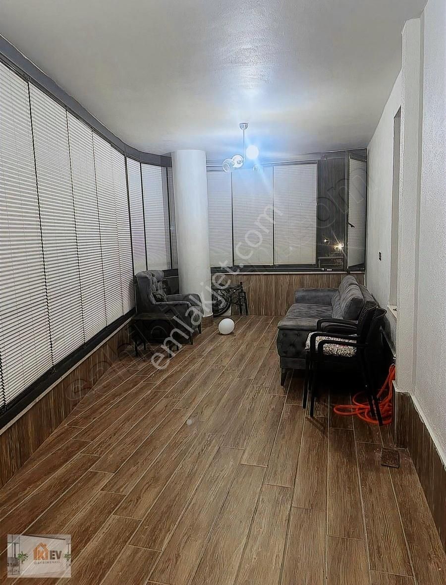 İkiev'den Vipark Sitesinde Satılık Geniş 2+1 Satılık Daire