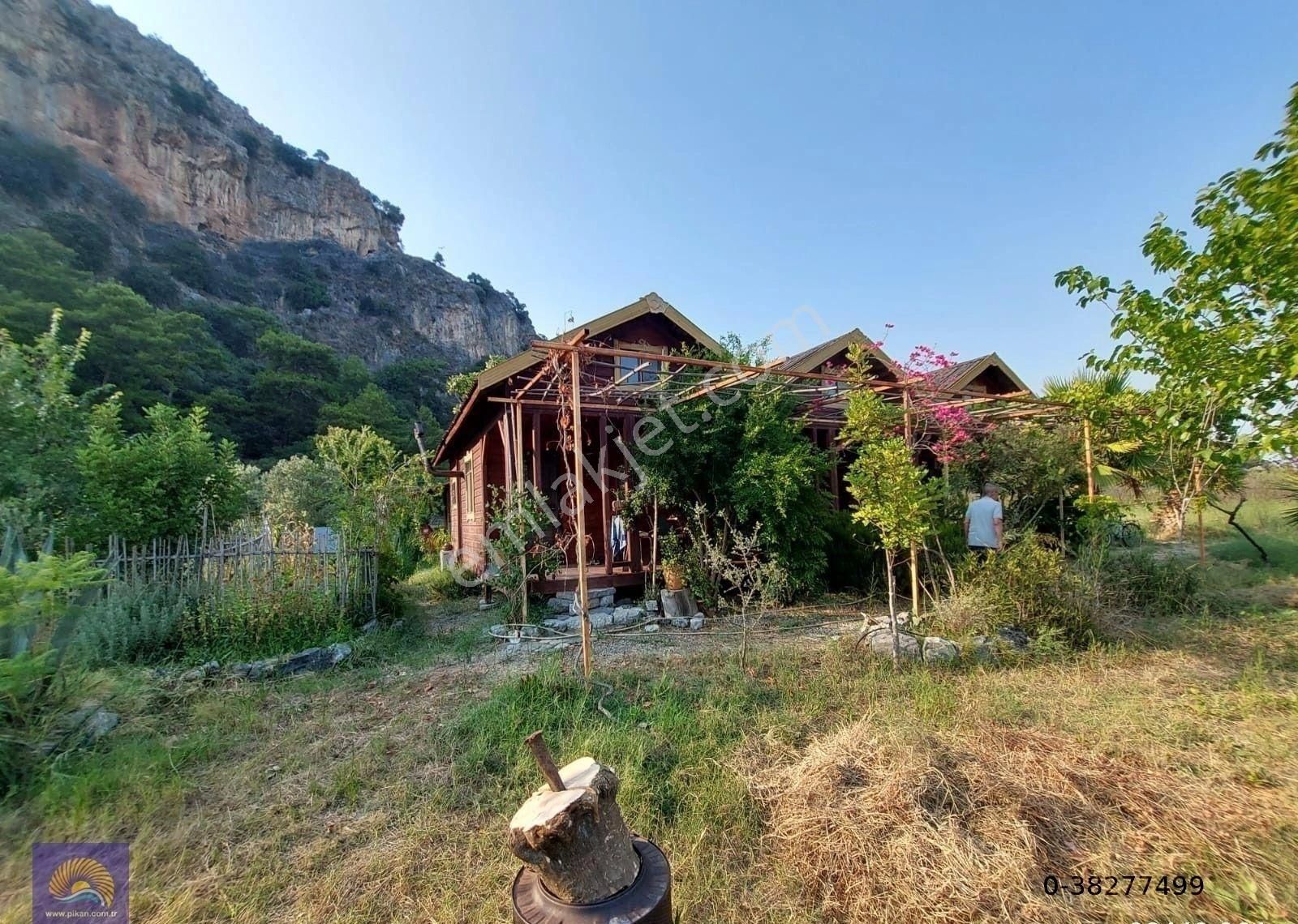 Köyceğiz Çandırda Dalyan Kanalına Yakın 15 000 M2 Müstakil Arazide Tek Katlı Ev Satılık - Görsel 8