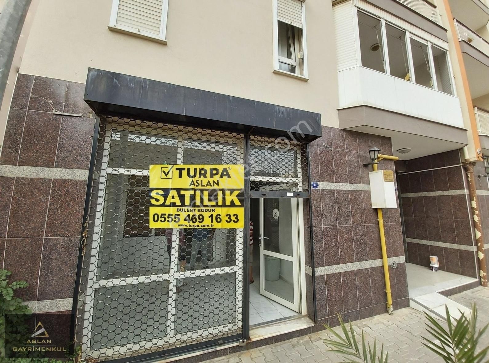 Kareksan Avcılar Karşısı Katal Yanı Yeni Girne'de 70 M2 Dükkan