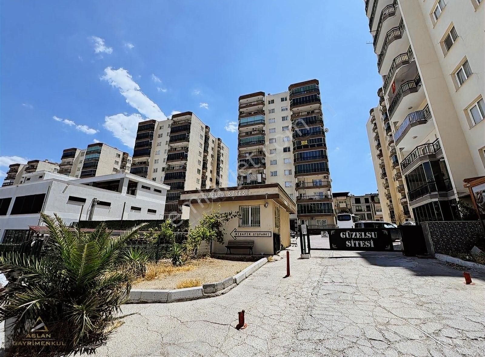 Aslan'dan Otoban Ve Otokent Yakını Site İçinde Satılık 3+1 Daire