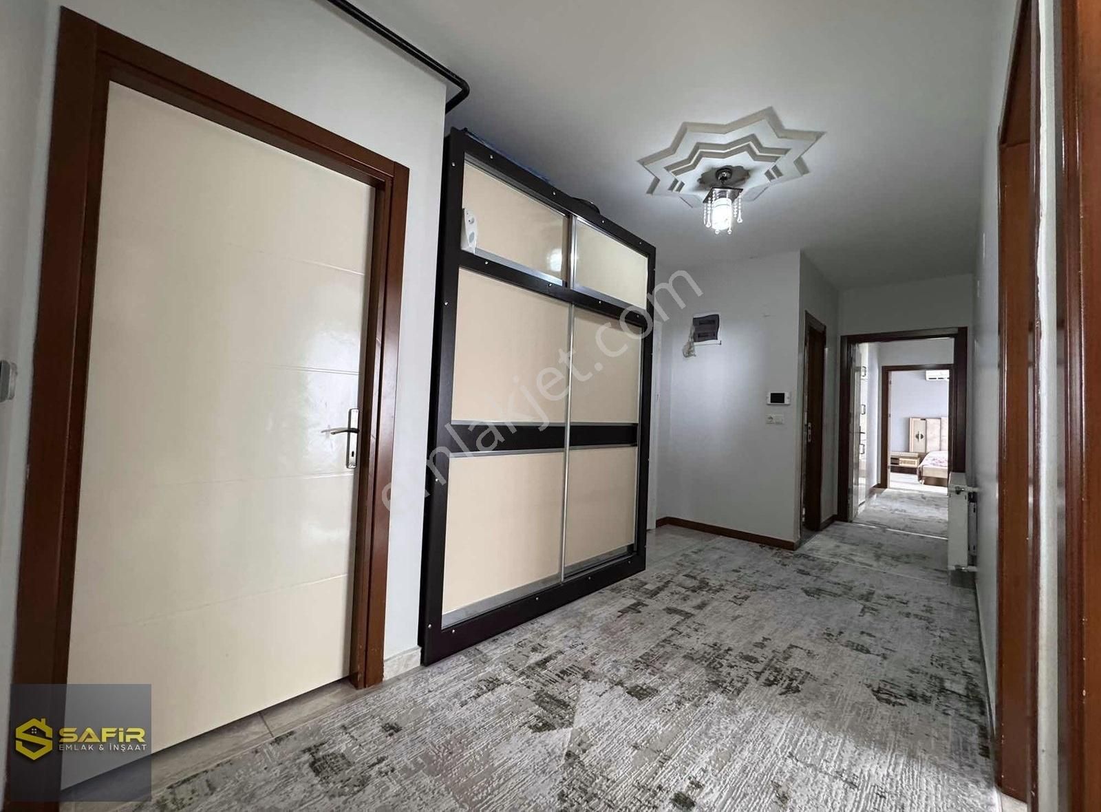 Safir'den Ziraat Bahçesi Ve Deniz Manzaralı Ara Kat Daire