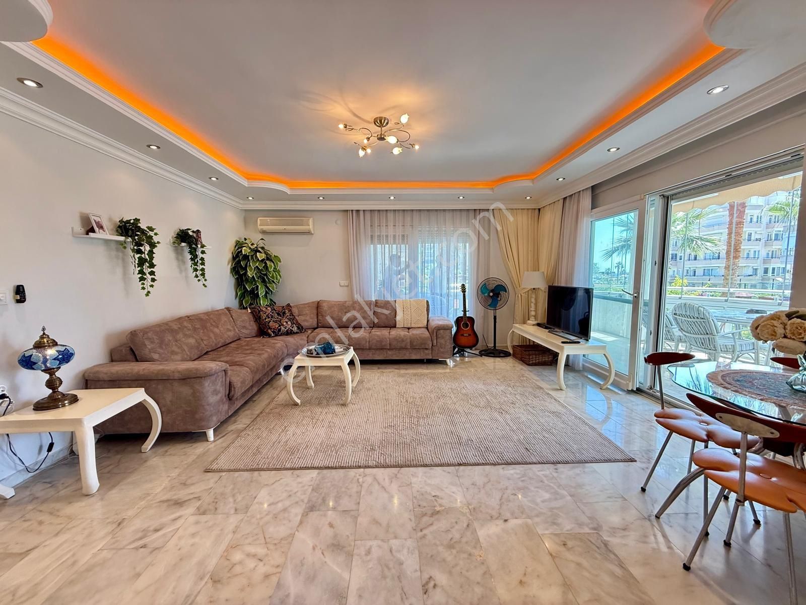 Mahmutlar Cebeci 8 Residence’te 2+1 Cam Balkonlu Deniz Manzaralı - Görsel 23