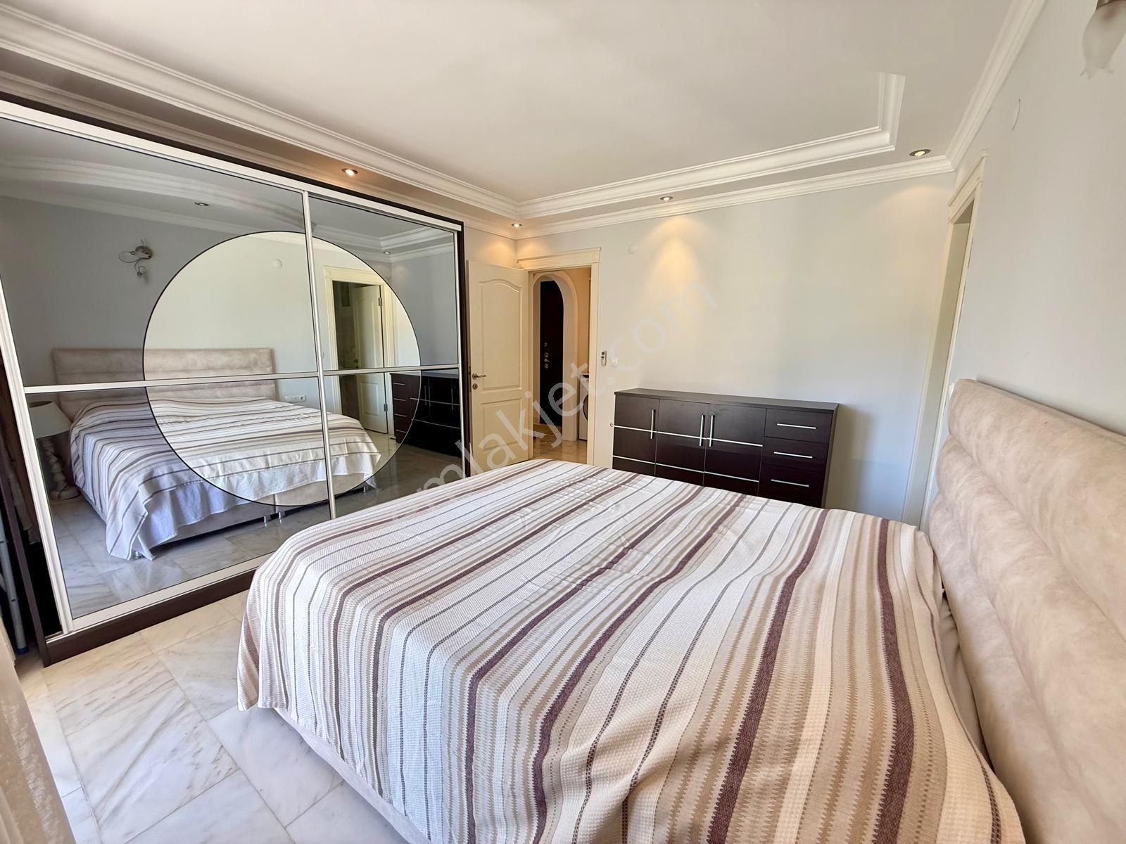 Mahmutlar Cebeci 8 Residence’te 2+1 Cam Balkonlu Deniz Manzaralı - Görsel 31