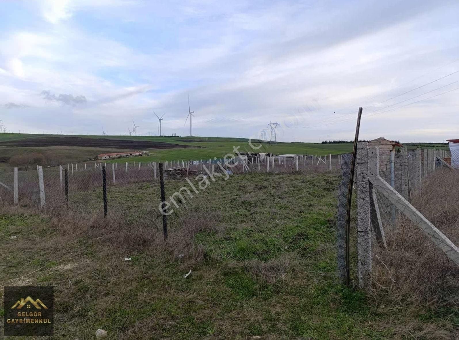 Silivri Fenerköy Yola Cephe 340m2 Telle Çevrili Satılık Arsa - Görsel 4