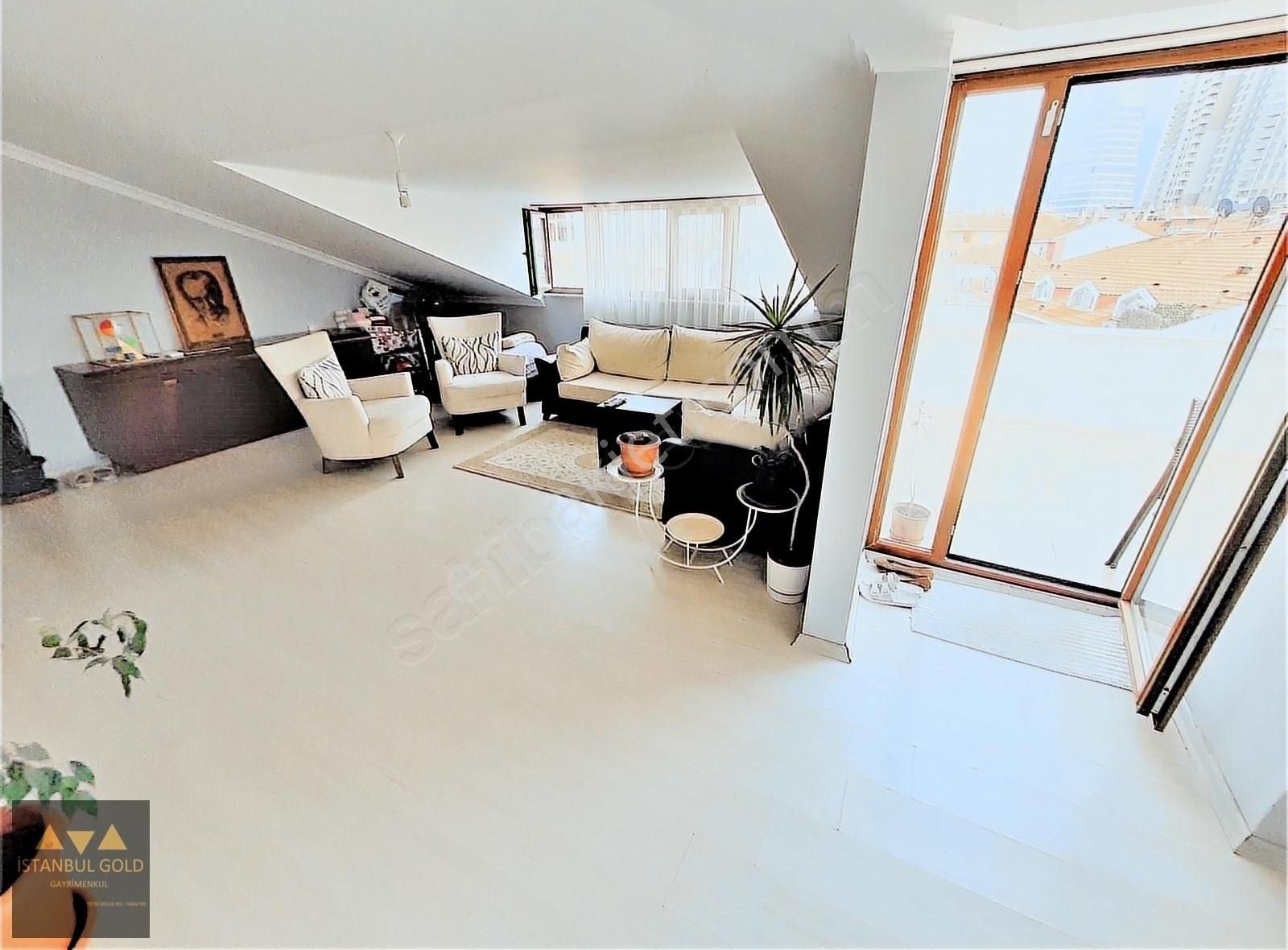 Küçükyalı Merkez'de 5 + 2 Dubleks Kısmi Deniz Manzaralı - Görsel 29