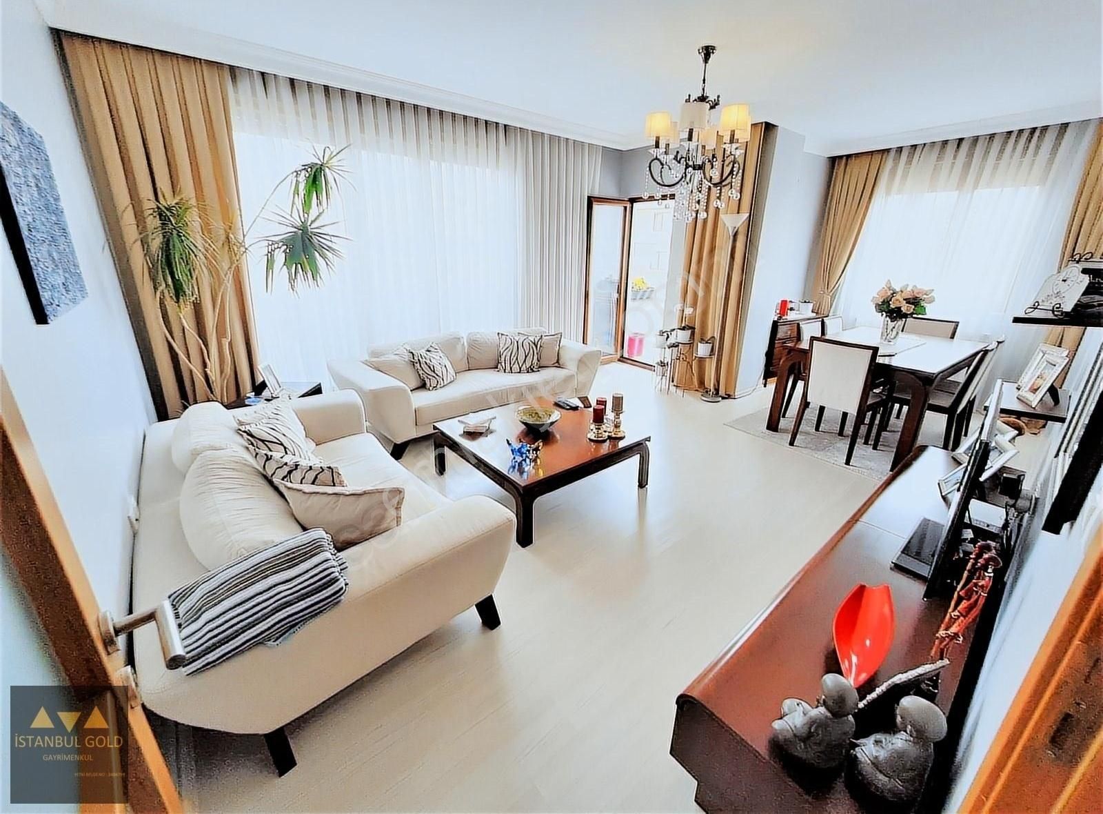 Küçükyalı Merkez'de 5 + 2 Dubleks Kısmi Deniz Manzaralı - Görsel 16