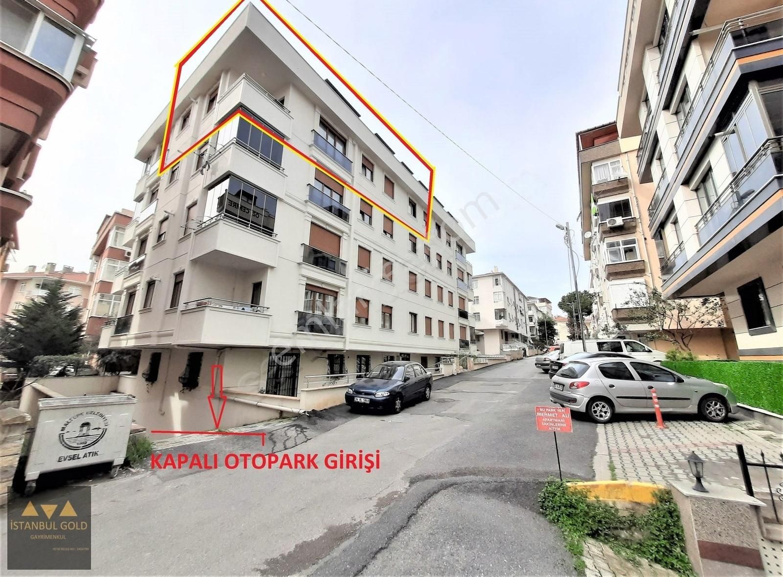 Küçükyalı'da 5 + 2 Dubleks Kısmi Deniz Manzaralı Net.190m2