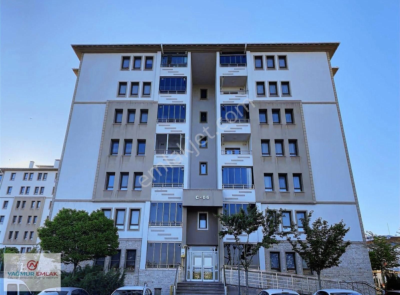 Yağmur Emlak'tan Tekkeköy Toki'de Kiralık 3+1 Daire