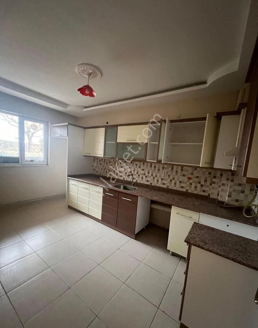 Reşadiye Mahallesinde Uygun Satılık Daire - Görsel 7