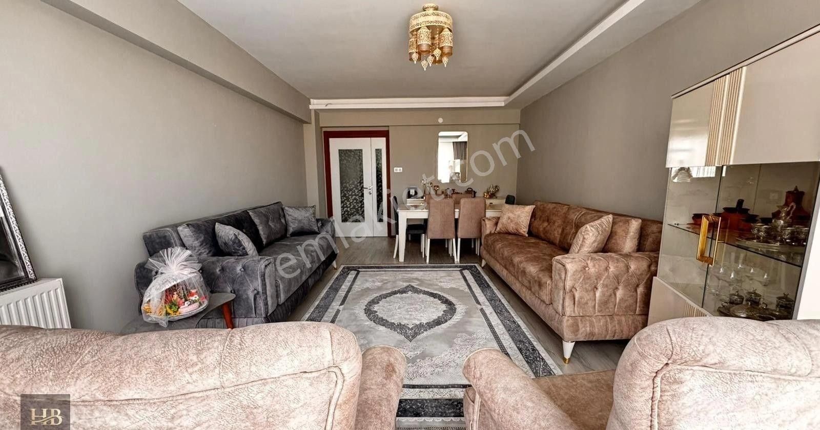 Çetinlerden Şentepe Adliye Arkası Site 3+1 Kilerli Satılık Daire