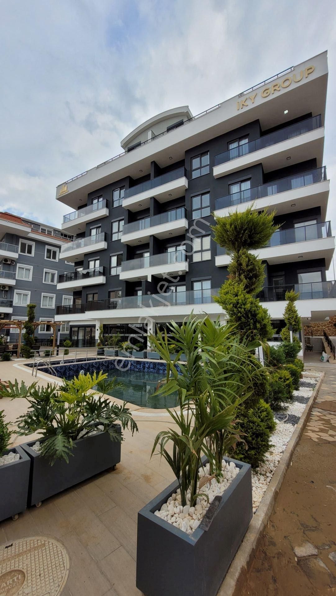 Alanya Obada Denize Ve Merkeze Yakın Eşyalı 1+1 Daire