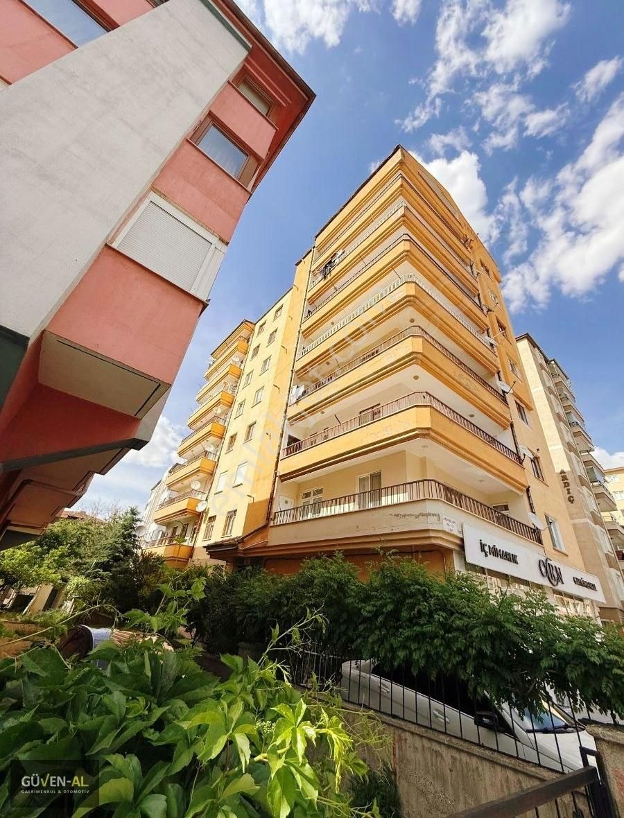 Fevziçakmak'da 3+1 İçi Full Yapılı Masrafsız Satılık Daire