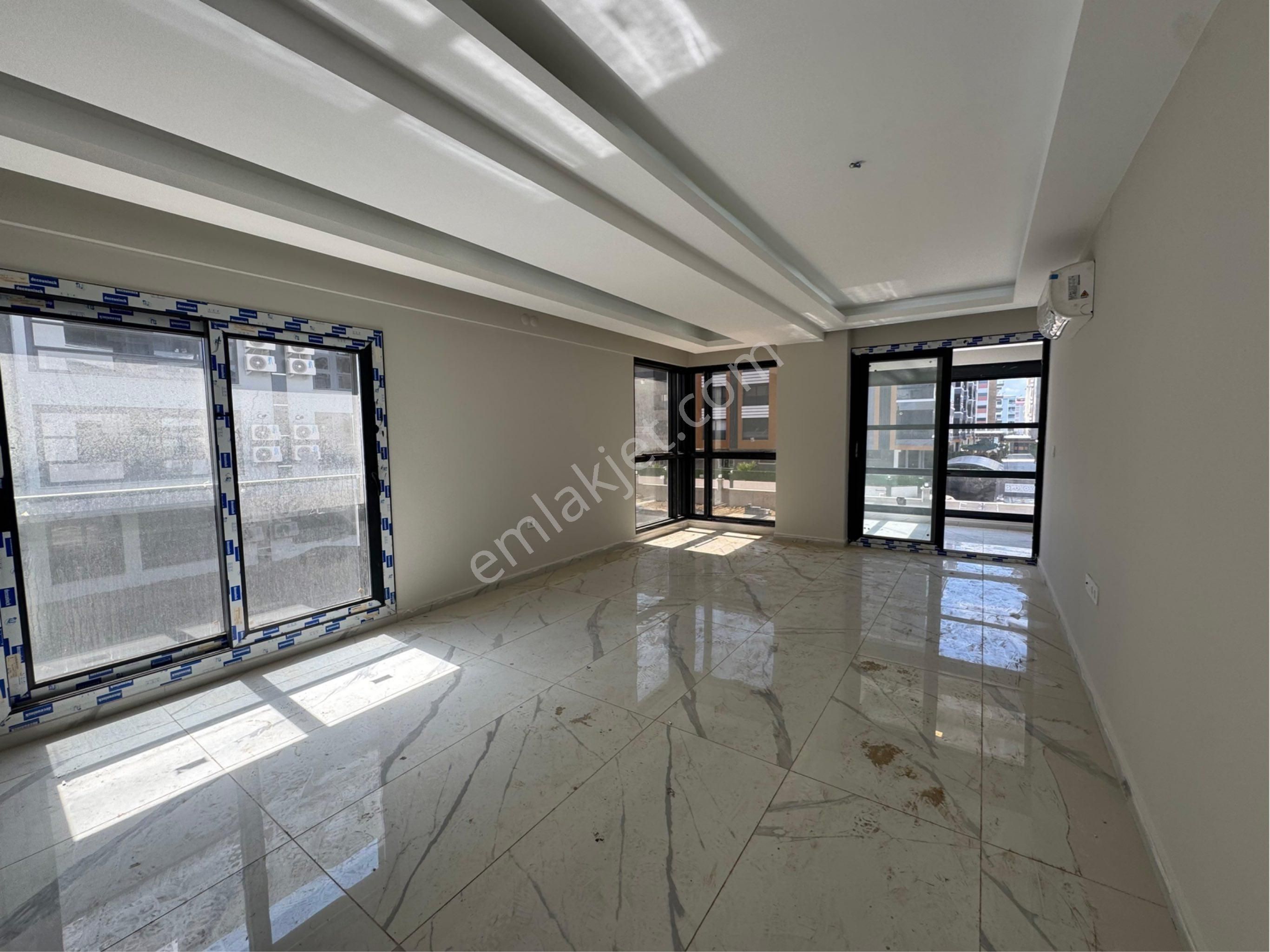 Prestijli Projede Lüks 3+1 Daire - Görsel 17