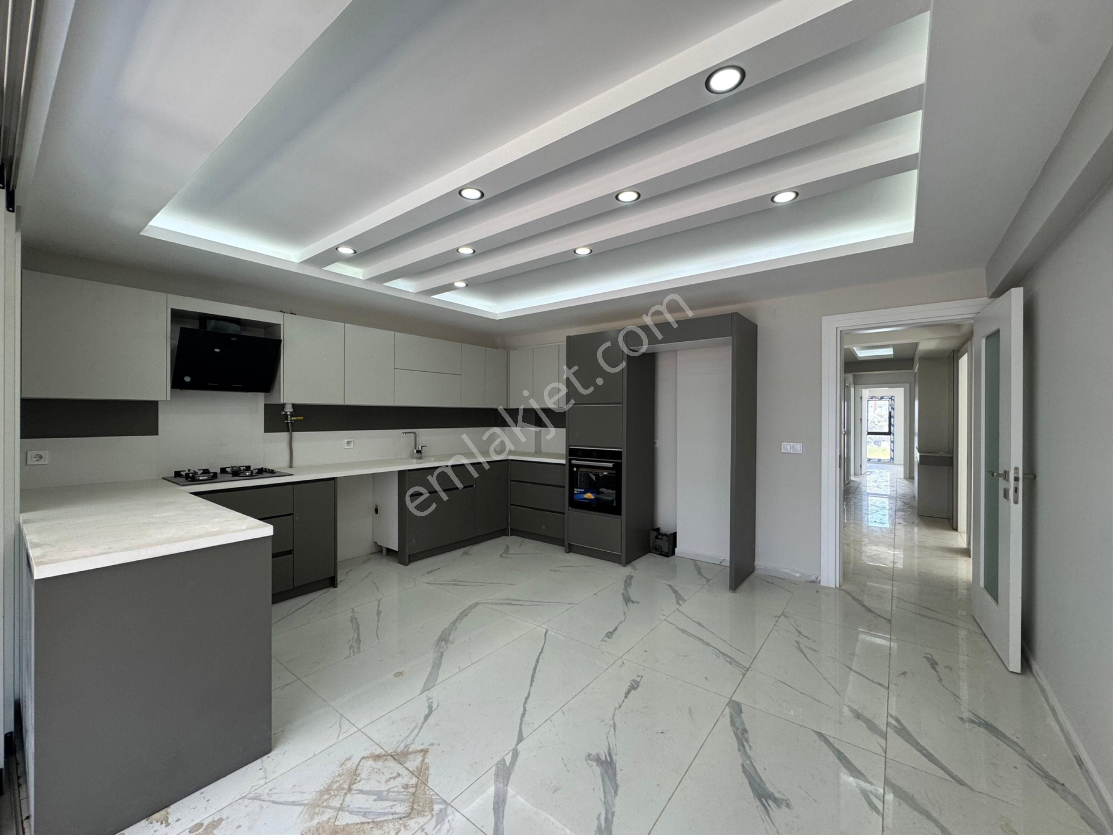 Prestijli Projede Lüks 3+1 Daire - Görsel 3