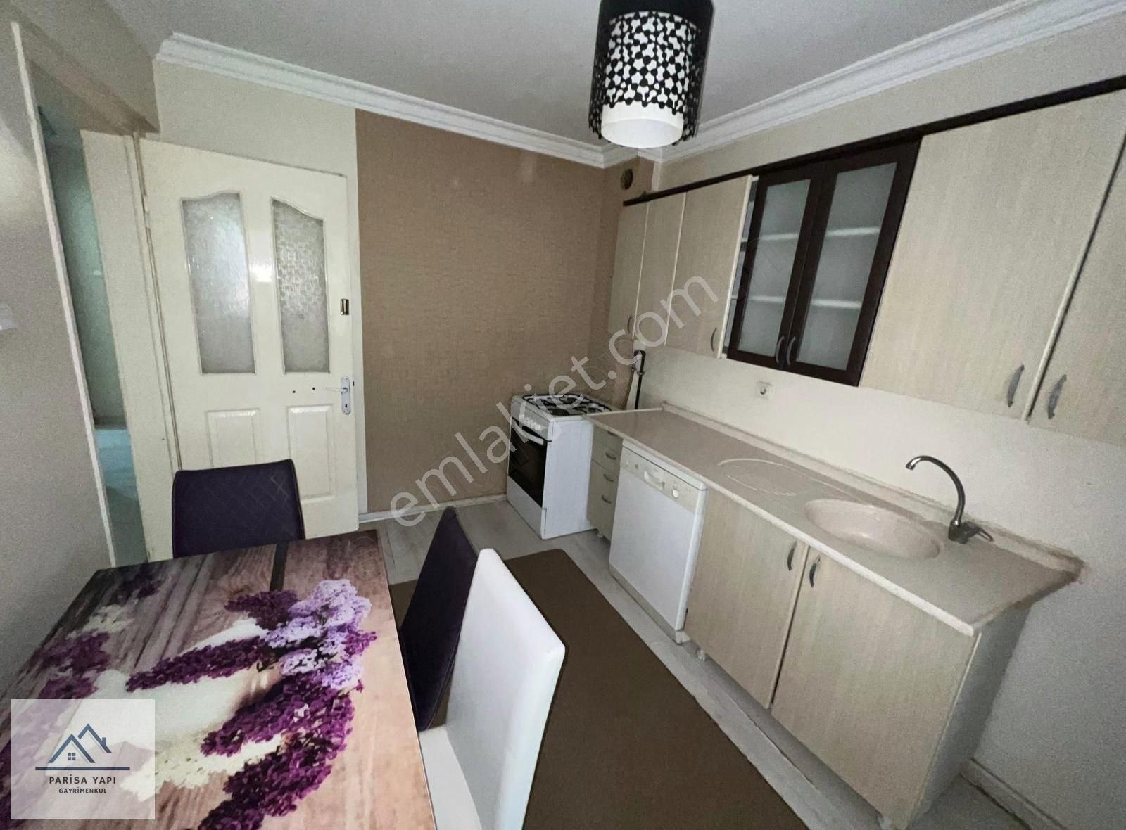 Parisadan Şirinyer Valirahmi Bey Cad. Forbes Yakını Kiralık 2+1