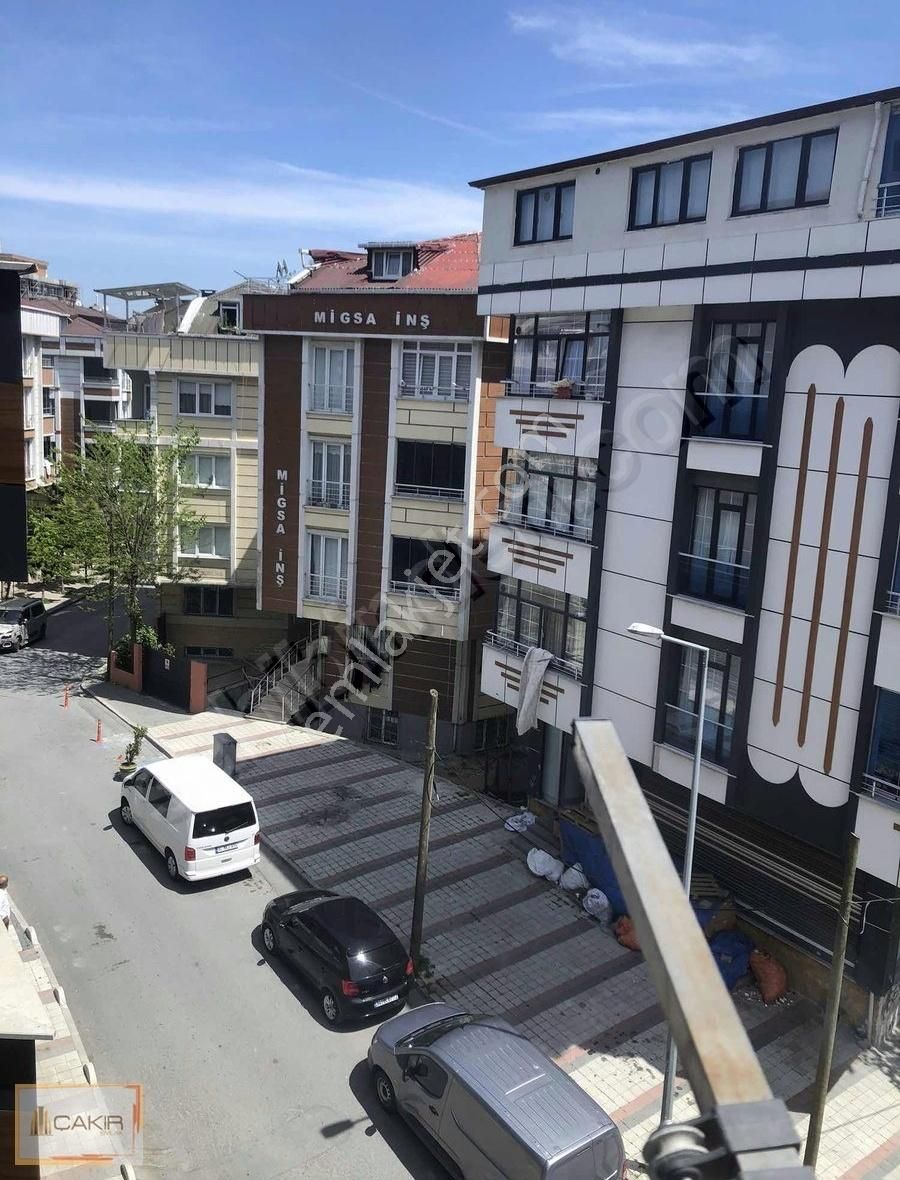 Sultangazi Merkez Kiralık Boş Tadilatlı 4+2 Dublex Oturuma Hazır